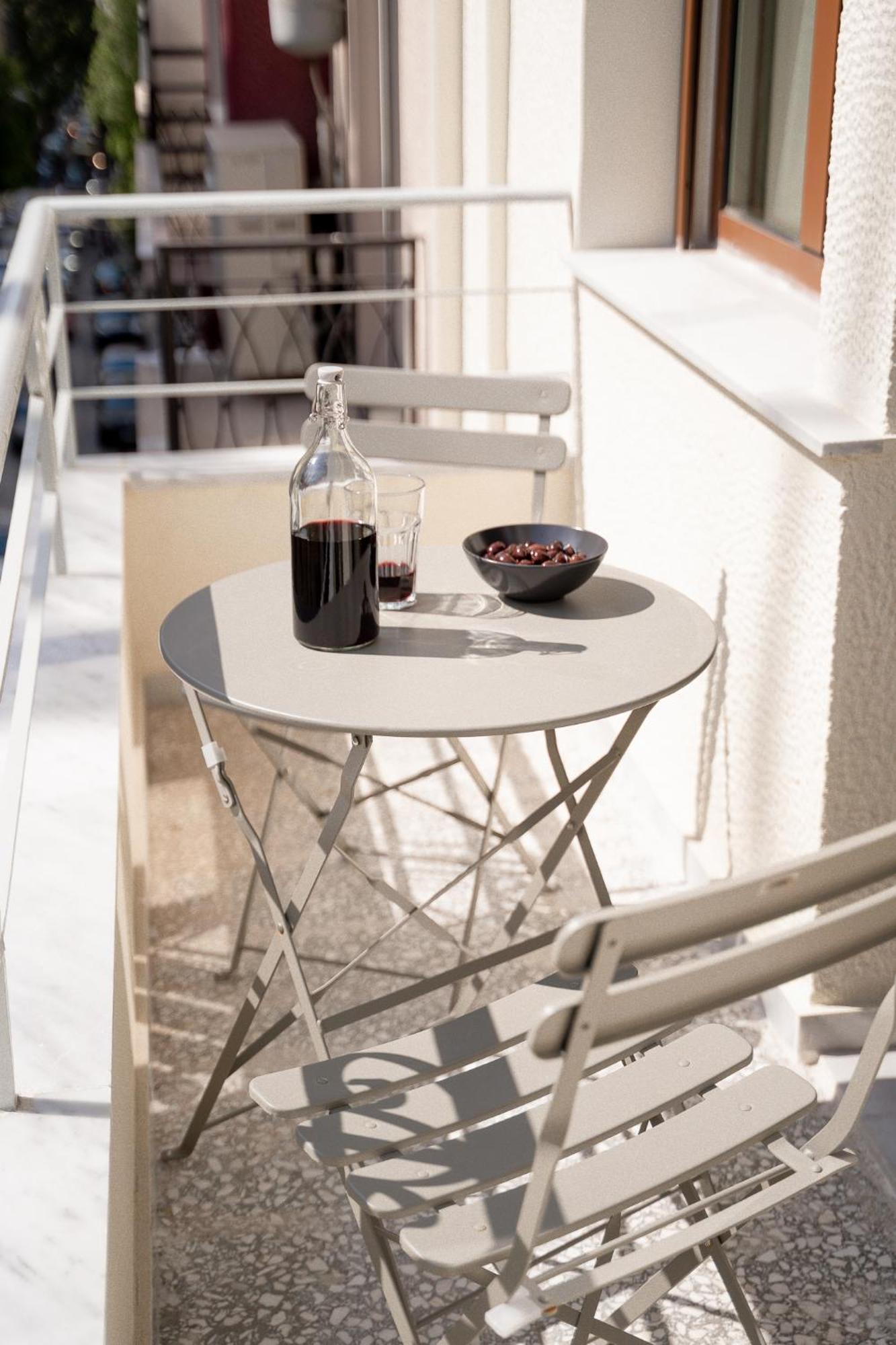 Mooeve Exarchia Apartment Athens Luaran gambar
