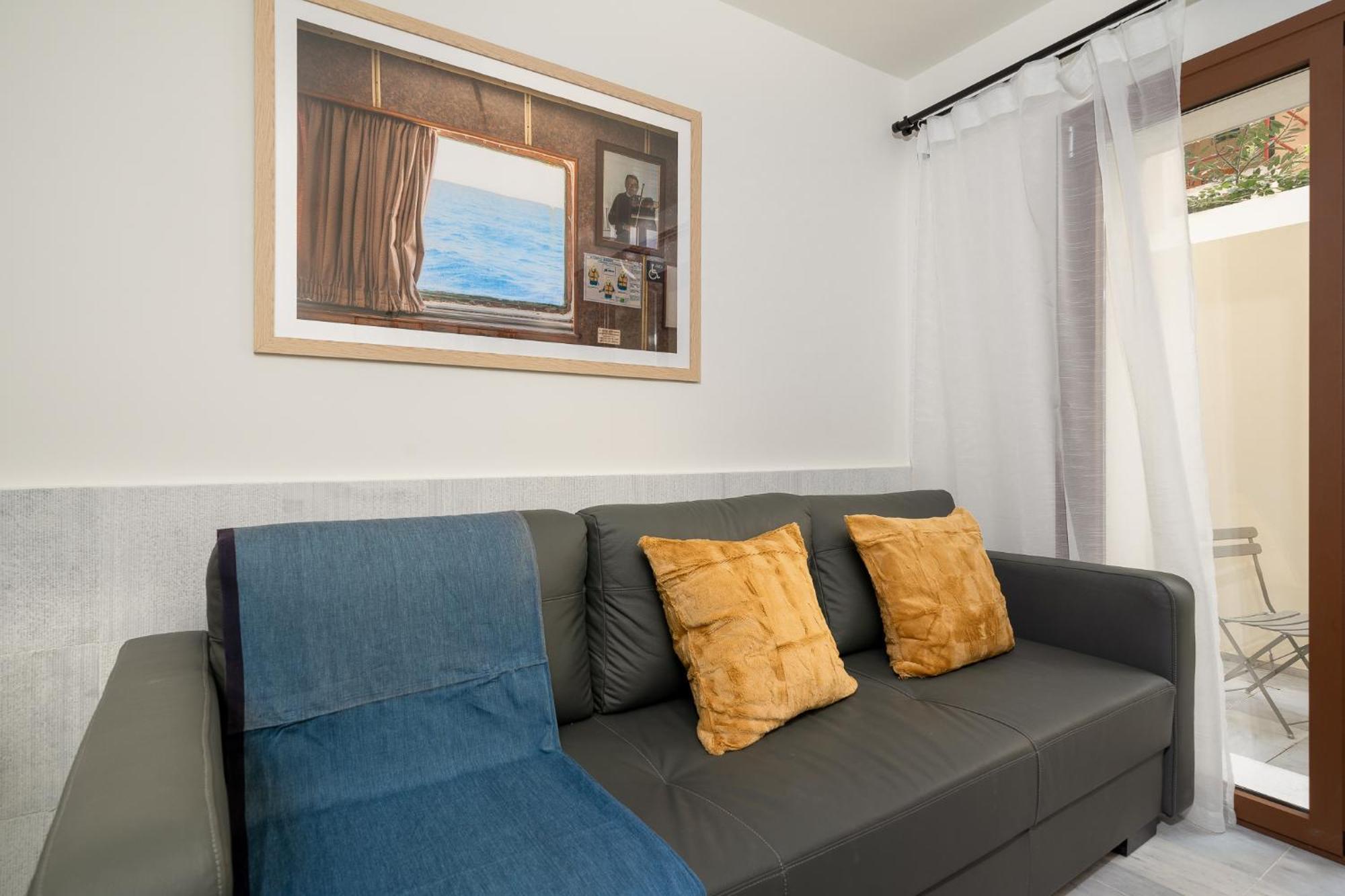 Mooeve Exarchia Apartment Athens Luaran gambar