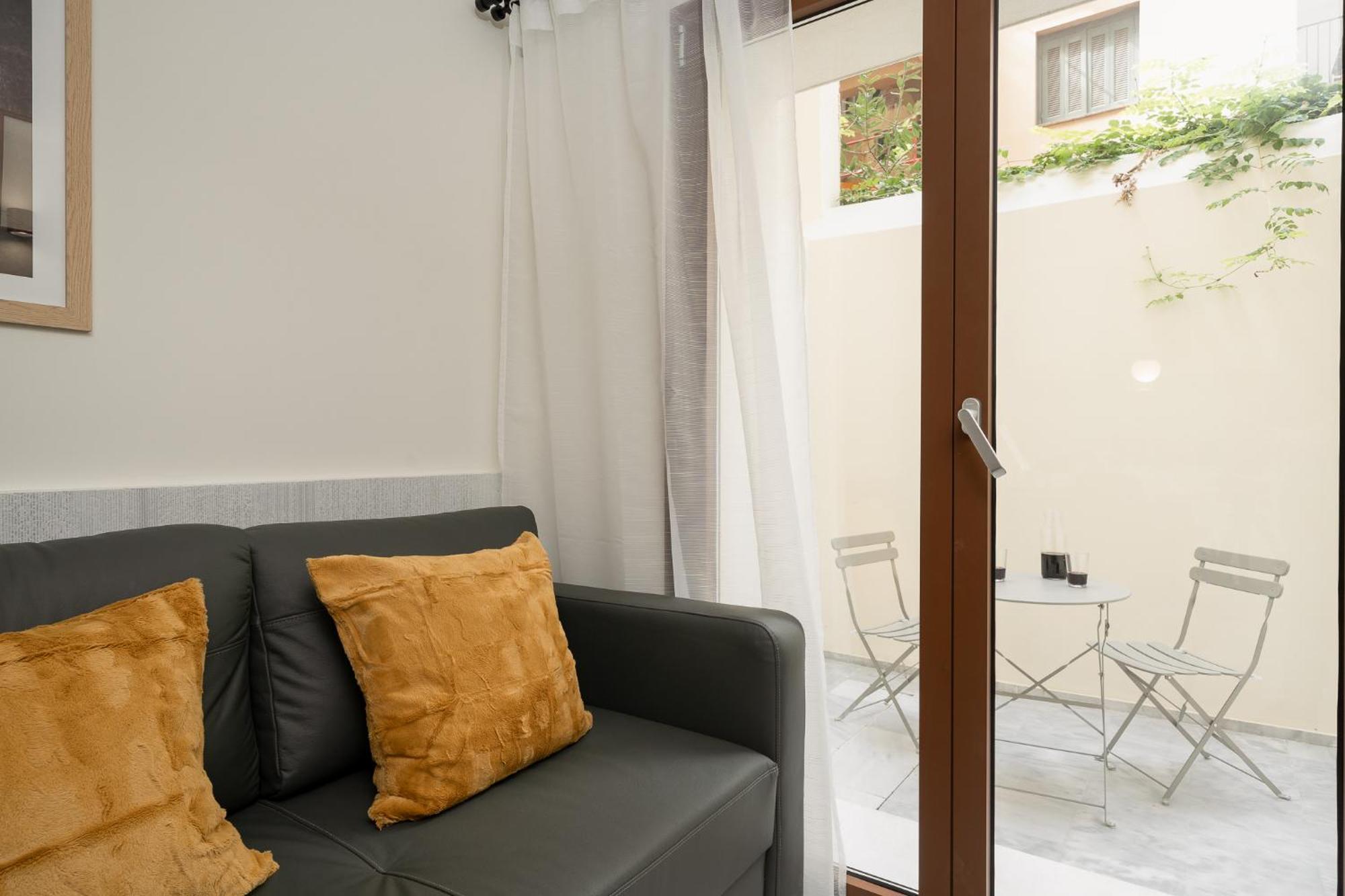 Mooeve Exarchia Apartment Athens Luaran gambar